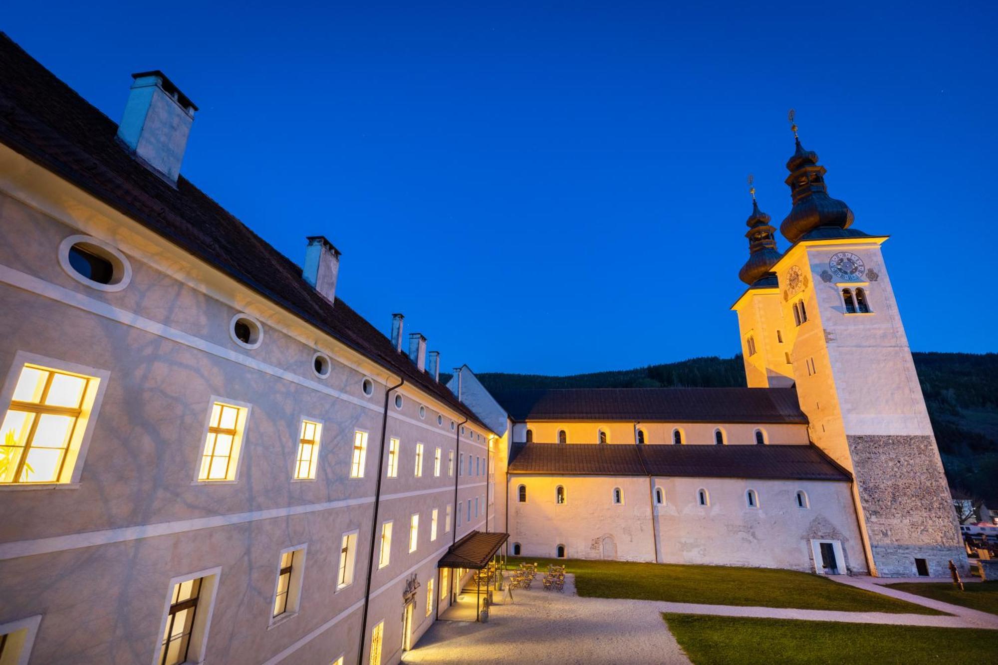 Jufa Hotel Stift Gurk Exterior photo