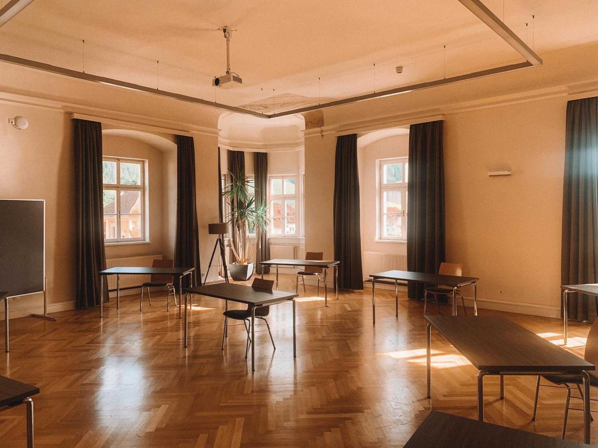 Jufa Hotel Stift Gurk Exterior photo