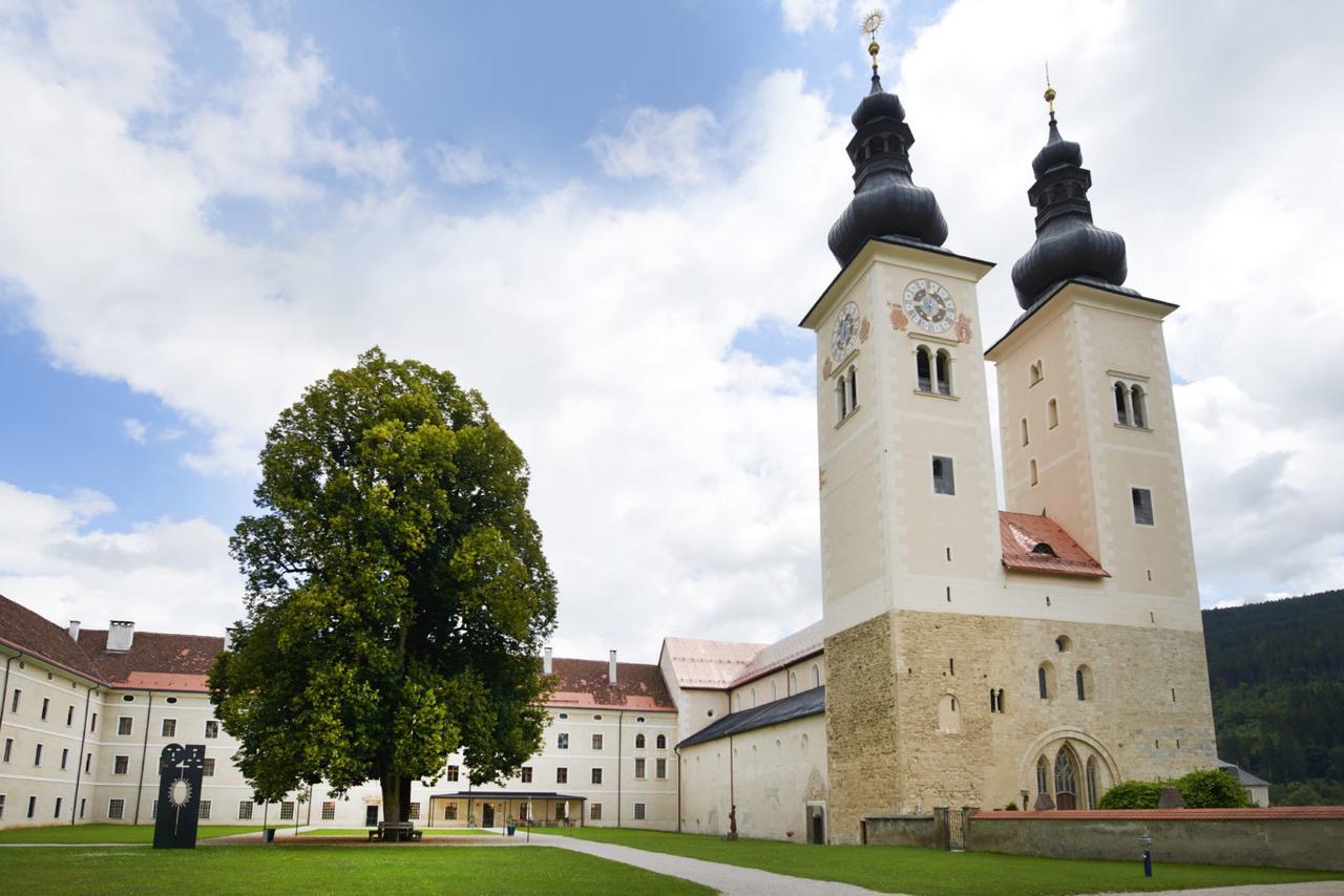Jufa Hotel Stift Gurk Exterior photo